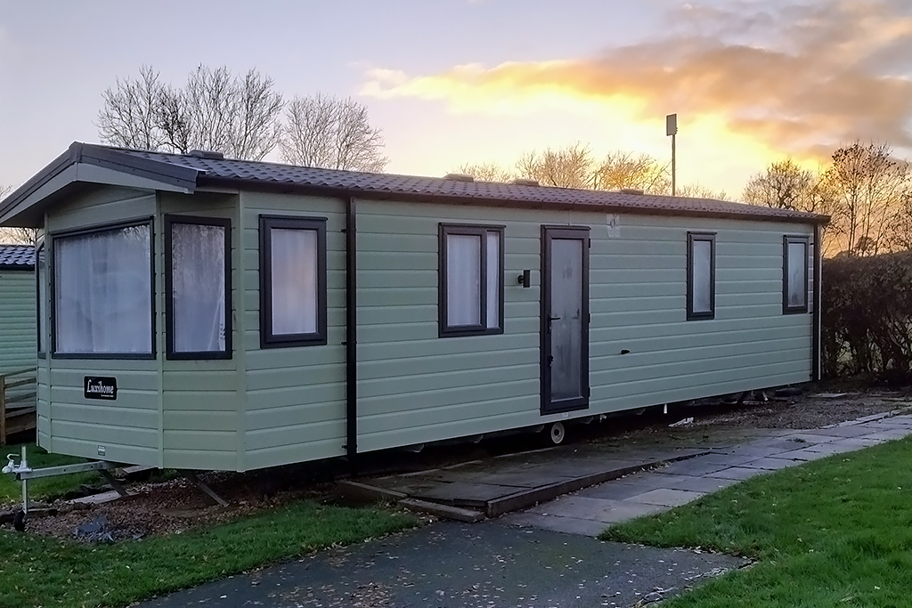 Arronbrook Luxihome - Low Meadows, Wayside